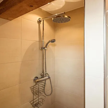 Ferienwohnung Wengen 28 *